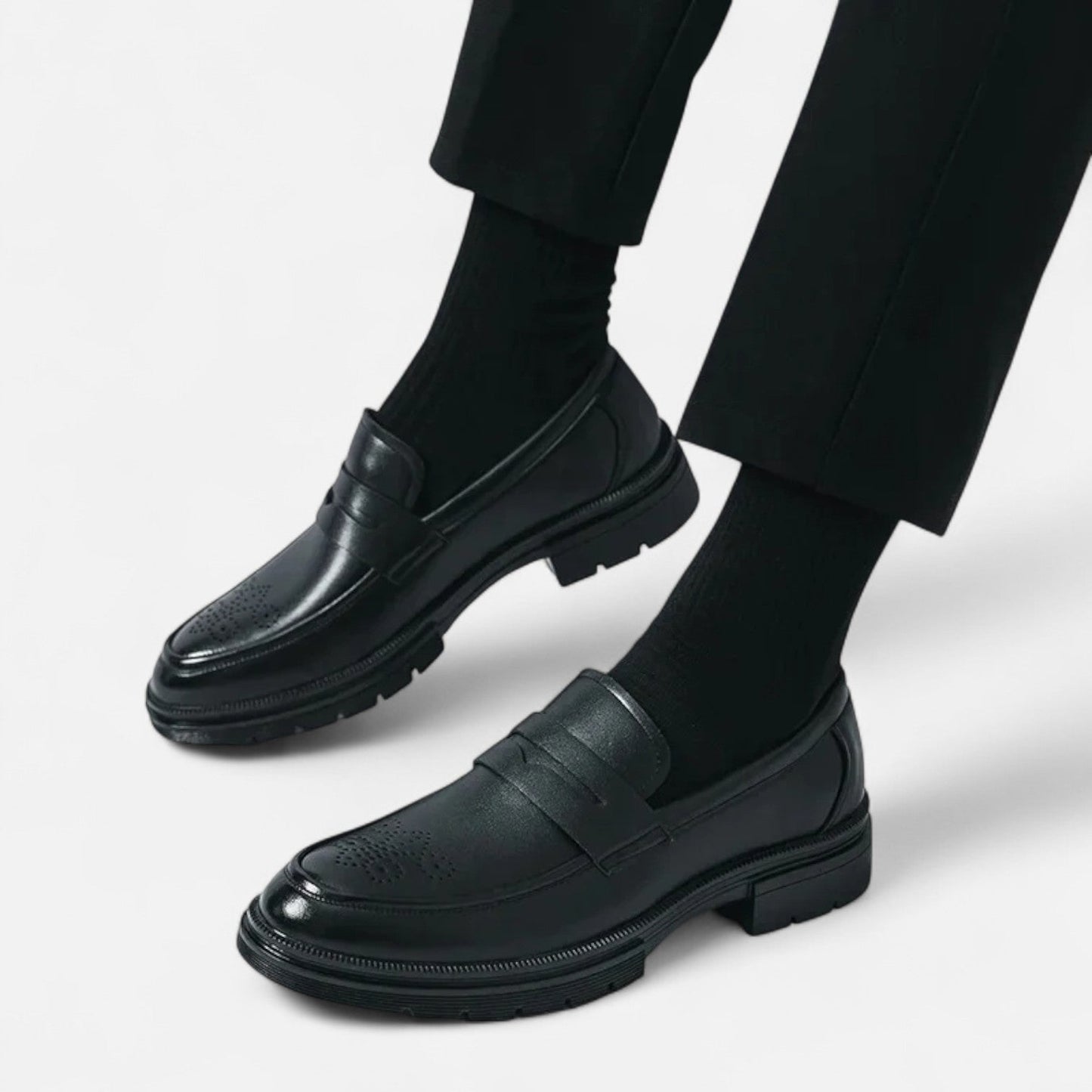 Chaussures de Ville Style Britannique pour Homme – Élégance Formelle, Charisme Classique - Lévari Mode