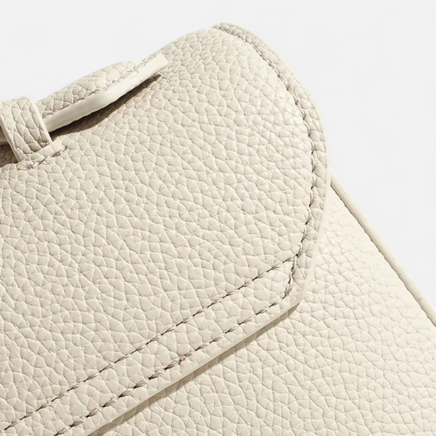 Sac à Main Carré Décontracté en Cuir Véritable pour Femme – Structure Élégante, Raffinement Quotidien - Lévari Mode