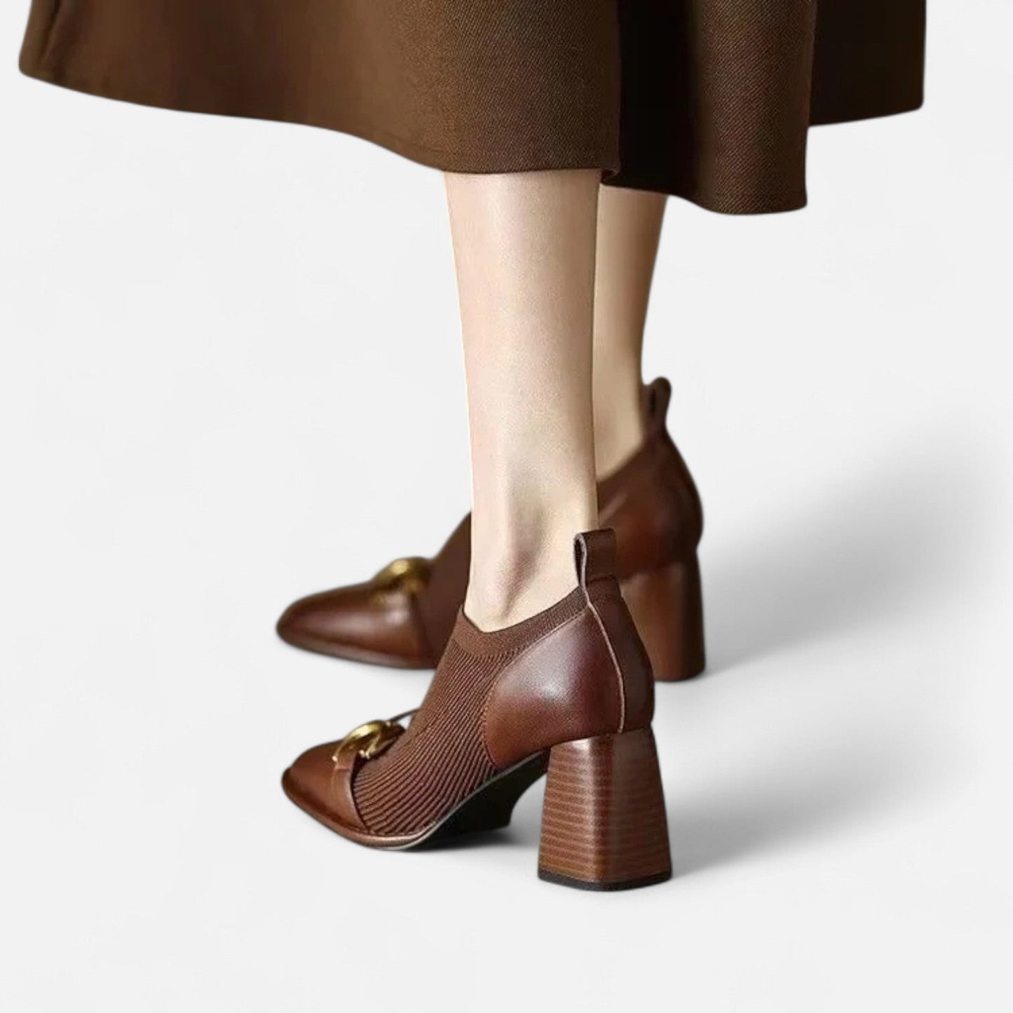 Women's Retro Round Toe Chunky Heel Ankle Boots - Vintage Look, Comfortable