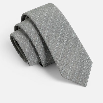 Men's Casual Wool Tie - Natural Texture, Relaxed Elegance