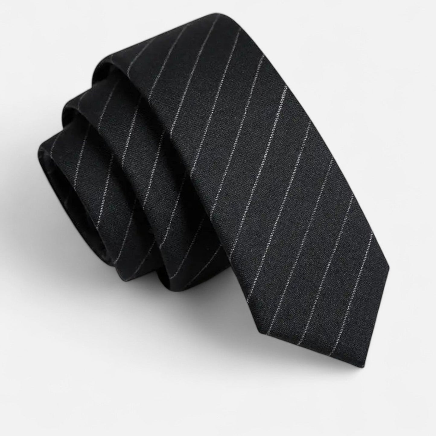 Men's Casual Wool Tie - Natural Texture, Relaxed Elegance