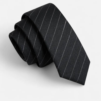 Men's Casual Wool Tie - Natural Texture, Relaxed Elegance