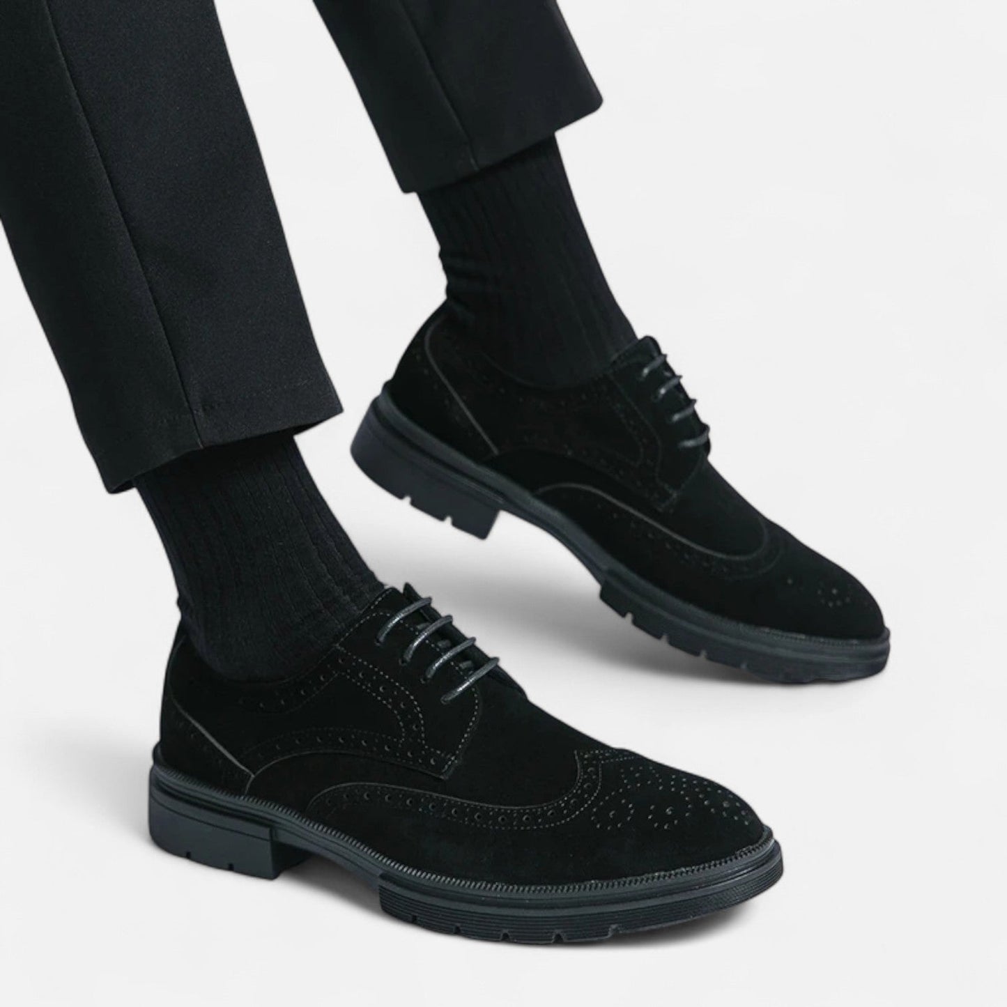 Men's Suede Comfort Oxfords – Soft Elegance, Timeless Allure